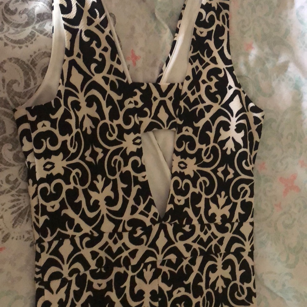 Romper🔥✨ - Picture 3 of 4